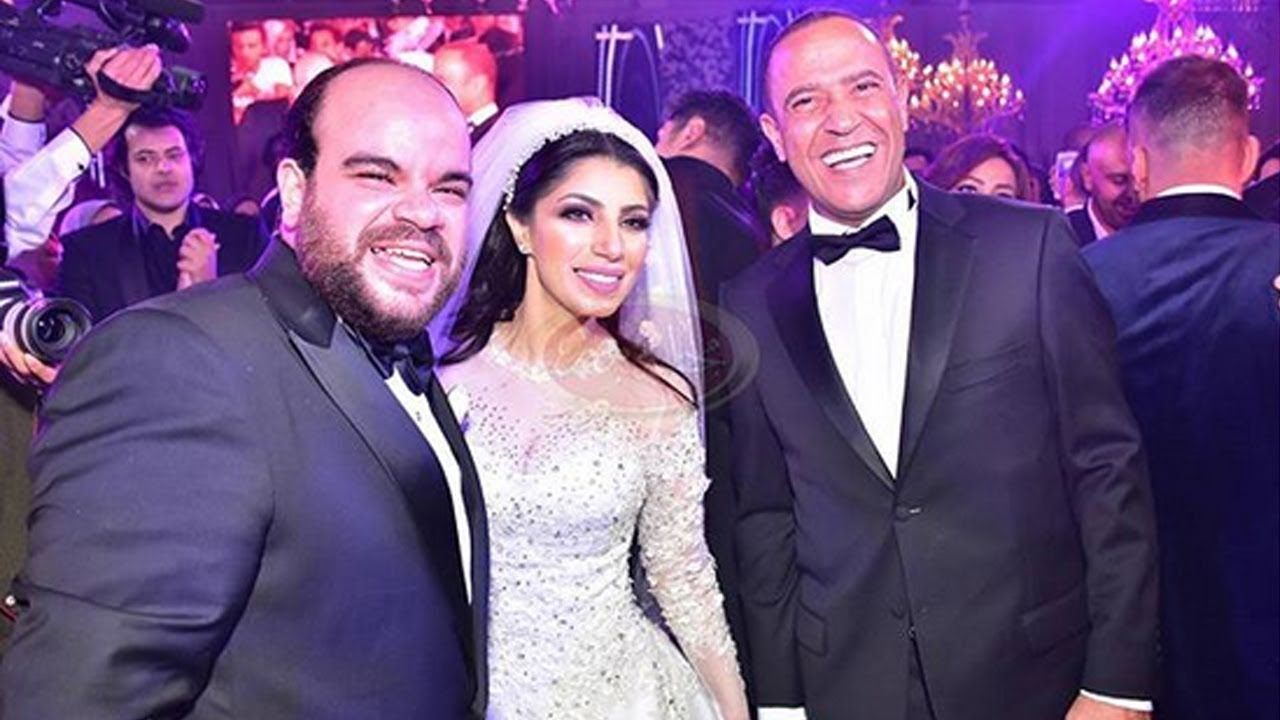 محمد عبد الرحمن وزوجته وأشرف عبد الباقي